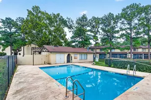 2735 SW 35th Pl, Gainesville, FL 32608 - Photo 22