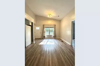 2911 NE 9th Street, Gainesville, FL 32609 - Photo 4