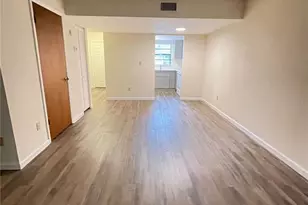 914 SW 59 Terrace, Gainesville, FL 32607 - Photo 4