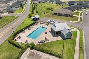 24407 SW 17th Ln, Newberry, FL 32669 - Photo 6