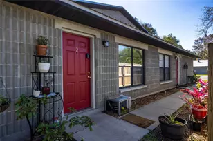 2321 SW 31st Pl, Gainesville, FL 32608 - Photo 2