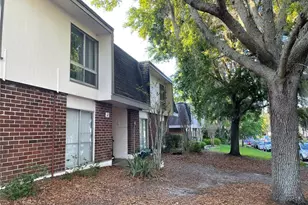 1700 SW 16th Ct, Gainesville, FL 32608 - Photo 2