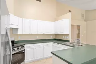 9009 NW 15 Ln, Gainesville, FL 32606 - Photo 14
