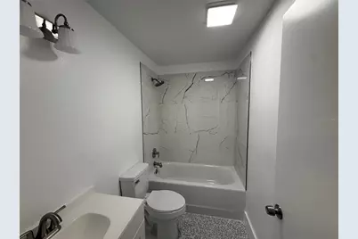 7020 SW 45th Avenue, Gainesville, FL 32608 - Photo 8