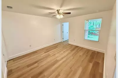 7020 SW 45th Avenue, Gainesville, FL 32608 - Photo 6