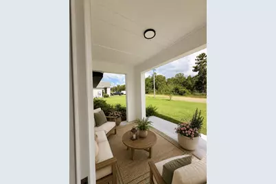 135 Hartford Street, Hawthorne, FL 32640 - Photo 2