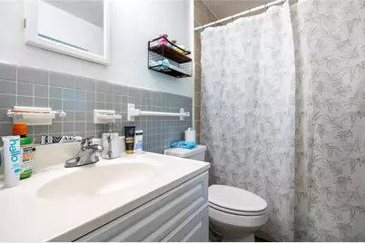 749 NW 34th Street, Gainesville, FL 32607 - Photo 24
