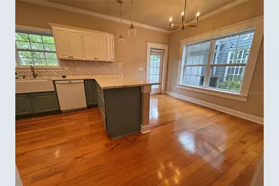 5020 NW 10th Place, Gainesville, FL 32605 - Photo 4