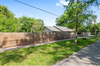 2080 NW 2nd Street, Gainesville, FL 32609 - Photo 32
