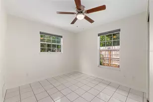 2080 NW 2nd St, Gainesville, FL 32609 - Photo 26