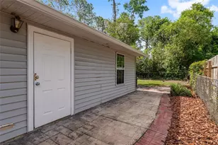 2080 NW 2nd St, Gainesville, FL 32609 - Photo 40