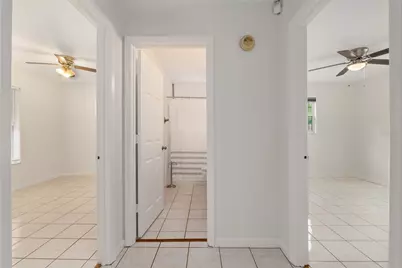 2080 NW 2nd Street, Gainesville, FL 32609 - Photo 22
