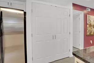 1940 NW 35th St, Gainesville, FL 32605 - Photo 14