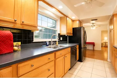 11904 Trevino Place, Tampa, FL 33624 - Photo 18