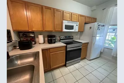 905 NW 21st Avenue #905, Gainesville, FL 32609 - Photo 2