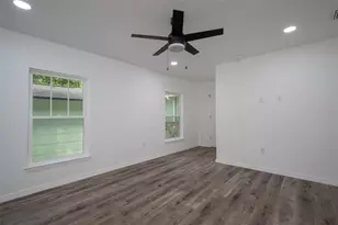 1935 NW 33rd Ave, Gainesville, FL 32605 - Photo 8