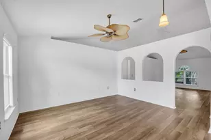 814 Sunset Cove Dr, Winter Haven, FL 33880 - Photo 4