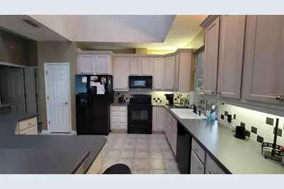 3003 SW 98th Drive, Gainesville, FL 32608 - Photo 6