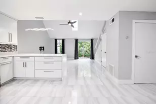 9780 SW 52nd Rd, Gainesville, FL 32608 - Photo 8