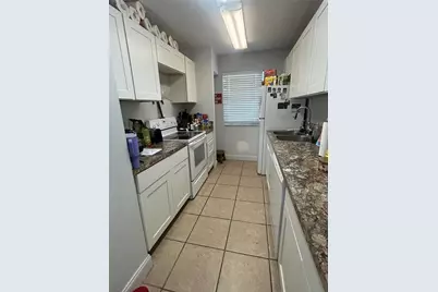 6519 W Newberry Road #309, Gainesville, FL 32605 - Photo 8