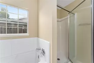 8414 SW 66th Ln, Gainesville, FL 32608 - Photo 24