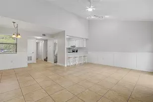 4422 SW 21st Ln, Gainesville, FL 32607 - Photo 12