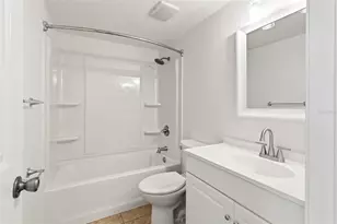 4422 SW 21st Ln, Gainesville, FL 32607 - Photo 14