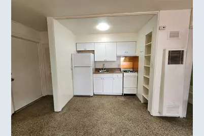 1931 NW 4 Avenue #C, Gainesville, FL 32603 - Photo 6