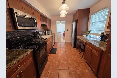 725 NW 33rd Avenue, Gainesville, FL 32609 - Photo 4