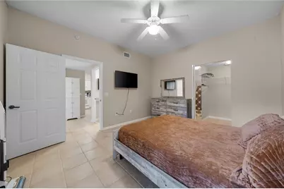 9177 SW 52nd Road #E-103, Gainesville, FL 32608 - Photo 46