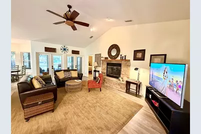 1043 SE County Road 21B, Melrose, FL 32666 - Photo 2