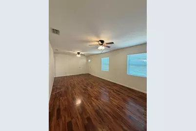 609 Gray Avenue, Wildwood, FL 34785 - Photo 12
