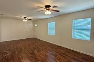 609 Gray Ave, Wildwood, FL 34785 - Photo 10