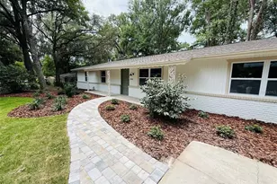 900 NW 39th Dr, Gainesville, FL 32605 - Photo 4