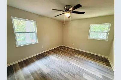 900 NW 39th Drive, Gainesville, FL 32605 - Photo 12