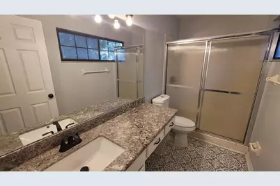 819 SW 57th Terrace, Gainesville, FL 32607 - Photo 12