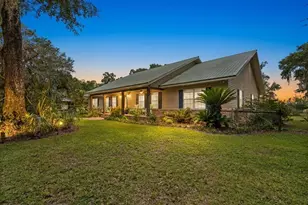8851 NW 115th St, Chiefland, FL 32626 - Photo 2