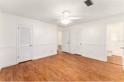 930 NW 37th Terrace, Gainesville, FL 32605 - Photo 32