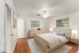 930 NW 37th Terrace, Gainesville, FL 32605 - Photo 30