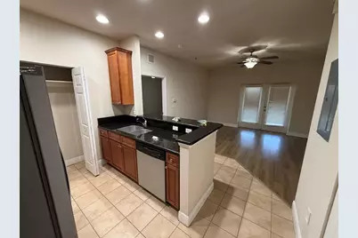 1500 NW 4th Avenue #101, Gainesville, FL 32603 - Photo 2