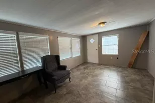 559 SW 15th Ct, Bell, FL 32619 - Photo 6
