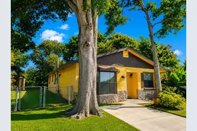 3300 James Street, Melbourne, FL 32901 - Photo 1