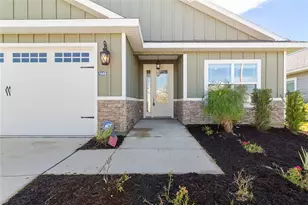1689 SW 71st CIR, Gainesville, FL 32607 - Photo 4