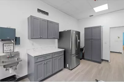1938 NE Waldo Road, Gainesville, FL 32609 - Photo 16