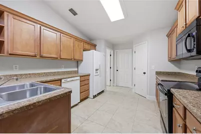 577 NW 259th Terrace, Newberry, FL 32669 - Photo 10