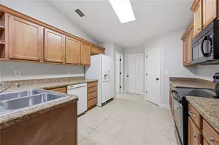 577 NW 259th Terrace, Newberry, FL 32669 - Photo 10