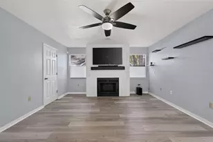 8215 SW 47th Rd, Gainesville, FL 32608 - Photo 10