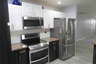 8215 SW 47th Rd, Gainesville, FL 32608 - Photo 10