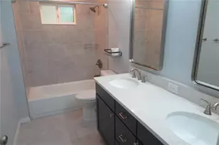 8215 SW 47th Rd, Gainesville, FL 32608 - Photo 18