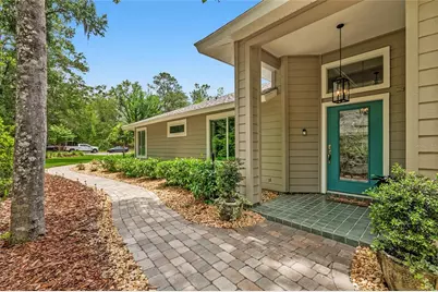1810 NW 17th Lane, Gainesville, FL 32605 - Photo 2